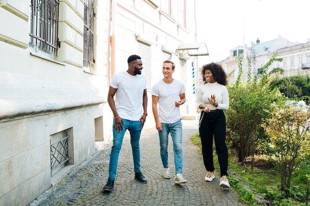 Housing Assistance Programs: Section 8 & Public Housing in 2025